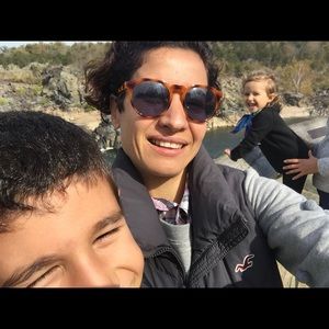 Meet your Posher, Zeynep